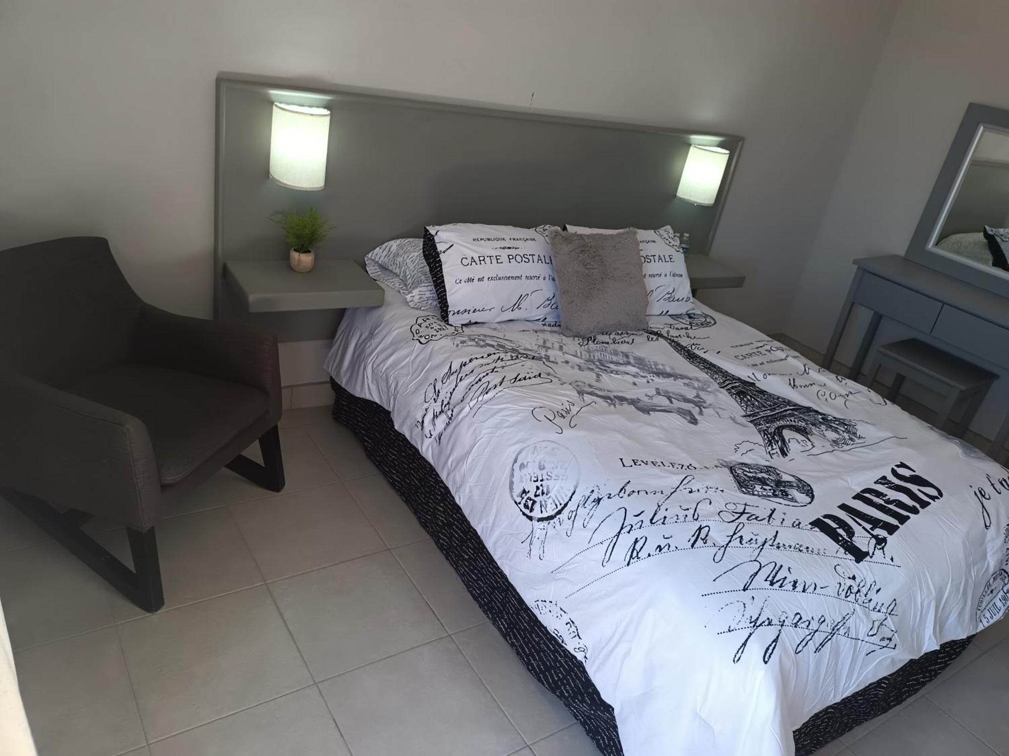 Hotel- Whale Tours And Sport Fishing Vista Mag-Bay Puerto San Carlos Room photo